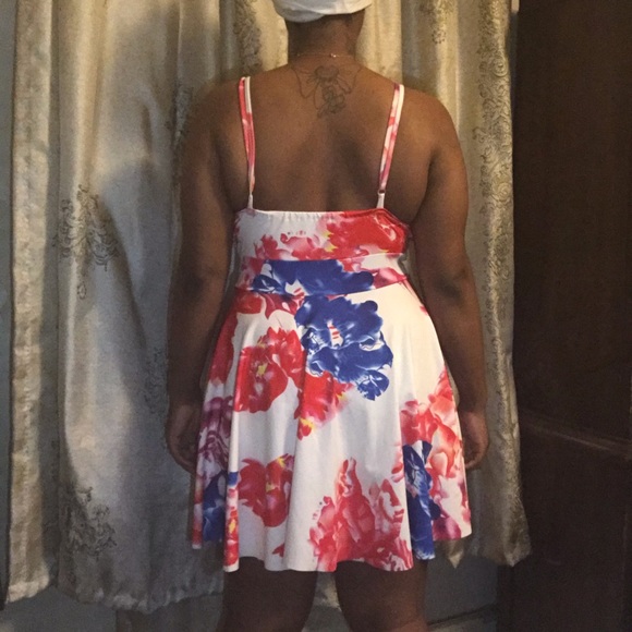 Floral Flare mini dress - Picture 4 of 7